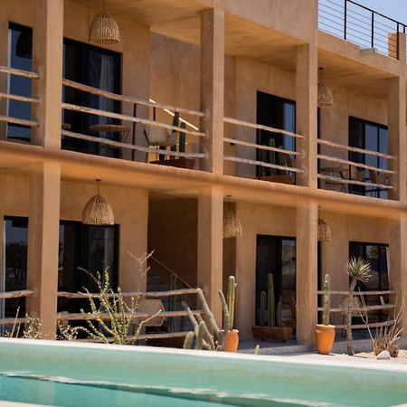 Baja Temple Hotel Todos Santos Exterior photo