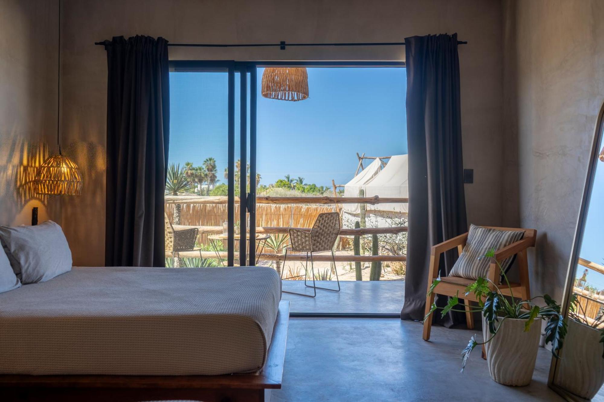 Baja Temple Hotel Todos Santos Exterior photo